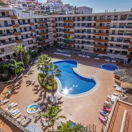 Balcon De Gigantes Puerto de Santiago (Tenerife)
